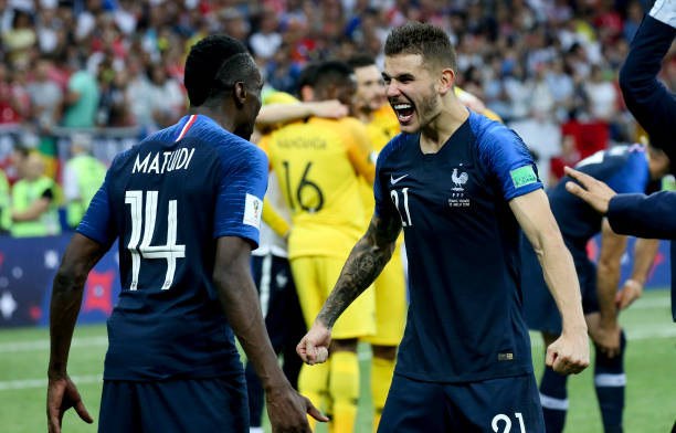 不仅展示了 不仅展示了